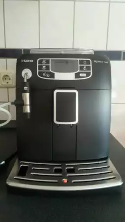 2. Снимка на автоматични кафемашини Saeco Intelia