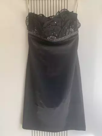 Черна официална рокля Karen Millen