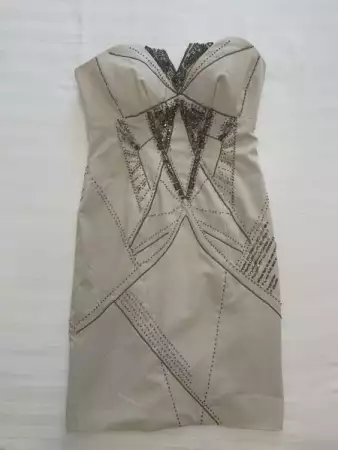 1. Снимка на Официална рокля с камъни и пайети Karen Millen