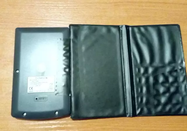 2. Снимка на Olympia LCD 1110 джобен калкулатор с калъф - сребрист