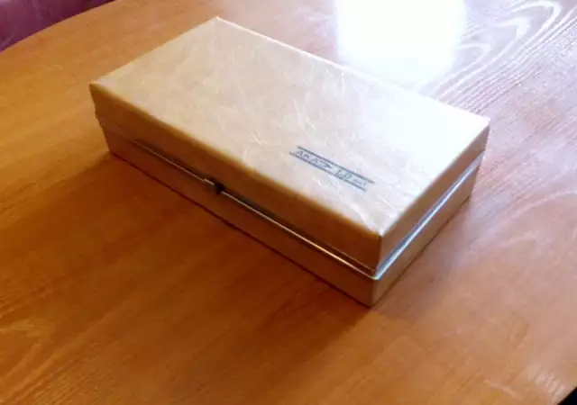 3. Снимка на Кутия кожена AKA LD Set с метална рамка