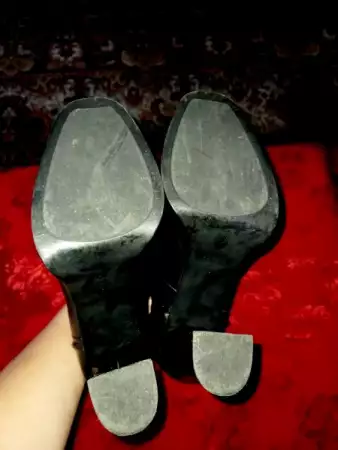 5. Снимка на Обувки на ток на ZARA
