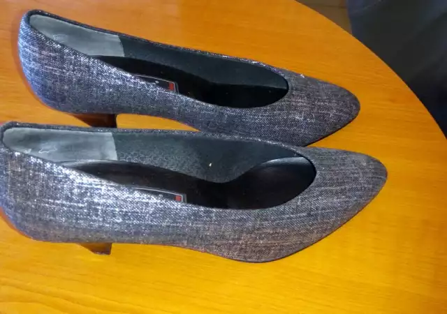 Дамски обувки Gabor № 38 - 38, 5 Нови сребристи