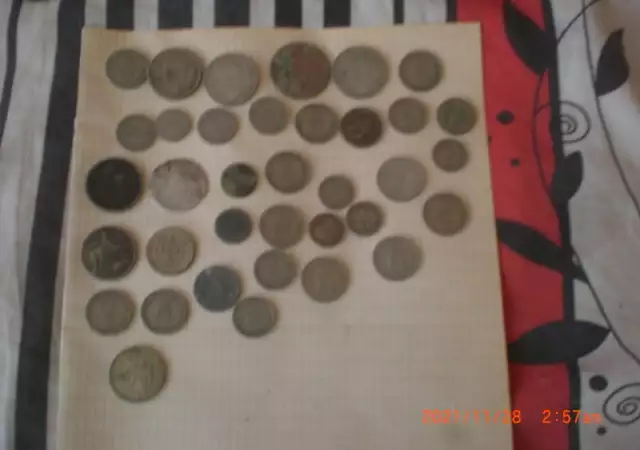 1. Снимка на продавам монети