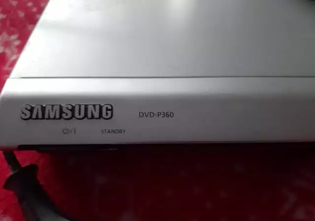 3. Снимка на Продавам DVD рекордер Samsung