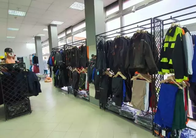 3. Снимка на Магазин за работно облекло Mazalat предлага работни дрехи