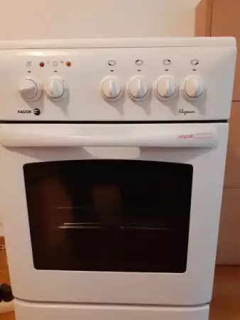 Печка за готвене Фагор използвана само 2 месеца със Инвертор