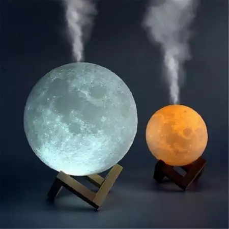 2. Снимка на 3D нощна лампа Луна Арома дифузер 880ml и Овлажнител