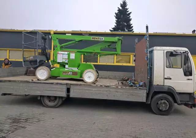 Извършваме транспортни услуги с бордови камион 6м