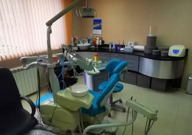 4. Снимка на Стоматологичен кабинет под наем