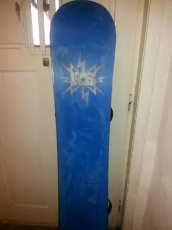 3. Снимка на продавам сноуборд росиньол 163 см с автомати росиньол
