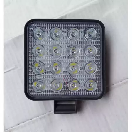Фар светодиоден (LED)