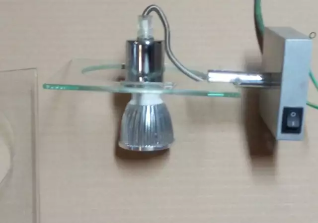 4. Снимка на Аплици - лампи за стена 2бр. метал и стъкло и цокъл GU10
