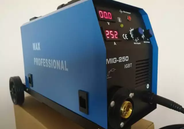 ТЕЛОПОДАВАЩО 250 Ампера MAX PROFESSIONAL - Телоподаващ Апарат