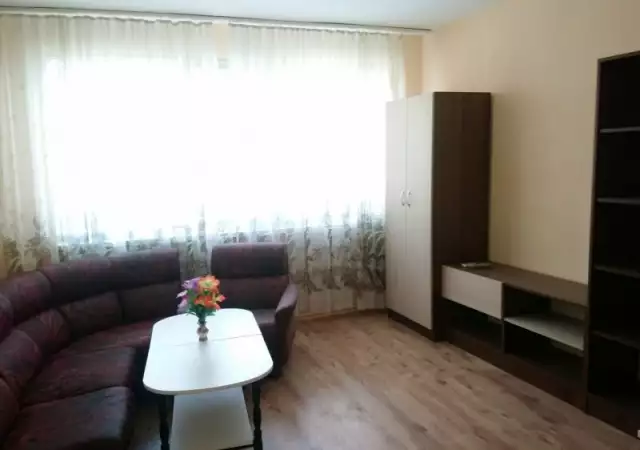 Дава 2стаен маломерен, ЦЮР, ул.Борисова, Космоса, след ремонт.