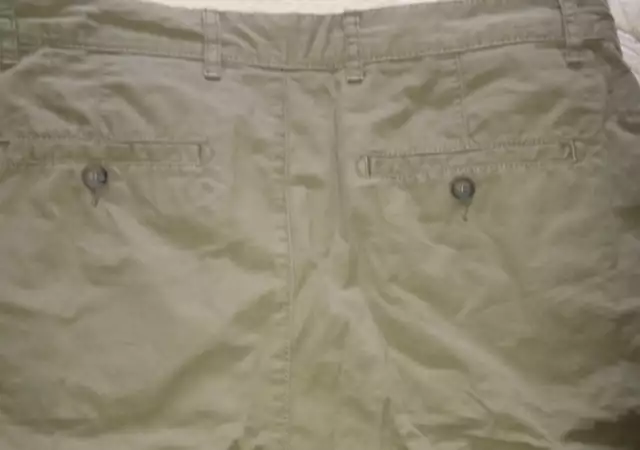 4. Снимка на Къси мъжки панталони LC Waikiki размер L