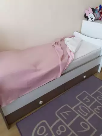 Детско легло и детски матрак на фирма Силвестър