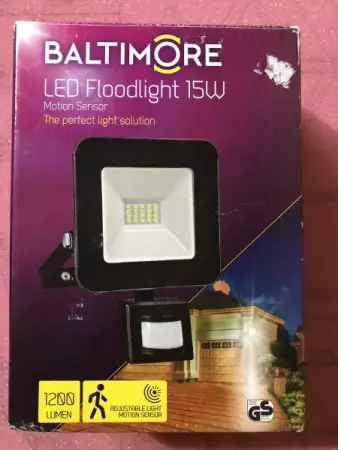 2. Снимка на Pir шалтер, Външен LED Прожектор със сензор за движение Ламп