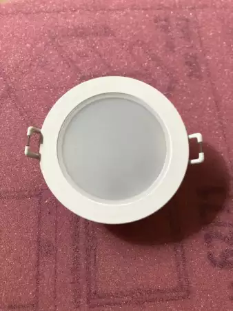 1. Снимка на LED луна за баня, лед луна, IP 65 влагозащитена, за баня.