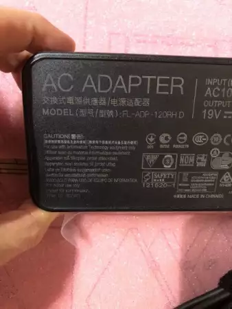 3. Снимка на Захранващ адаптер за Asus Rog Zenbook Pro 19v 6, 32A за геймъ