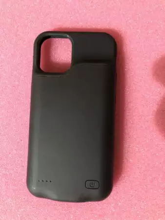 4. Снимка на iPhone 12 mini power case. Калъф с батерия 6000mAh Батерия 