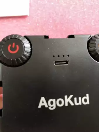 4. Снимка на AgoKud LED видео светлина микростент, преносимо фото освет