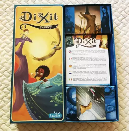 3. Снимка на Настолна игра DiXit Journey - Разширение
