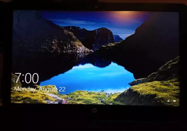 2. Снимка на Лаптоп HP 250 G6 с Intel® Celeron® N4000 1.10 GHz