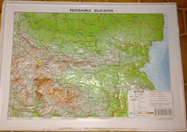 1. Снимка на Релефна карта на България