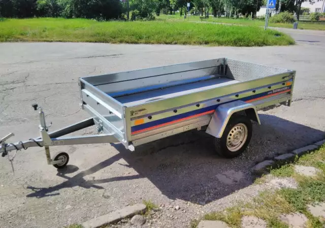 Ремарке под наем