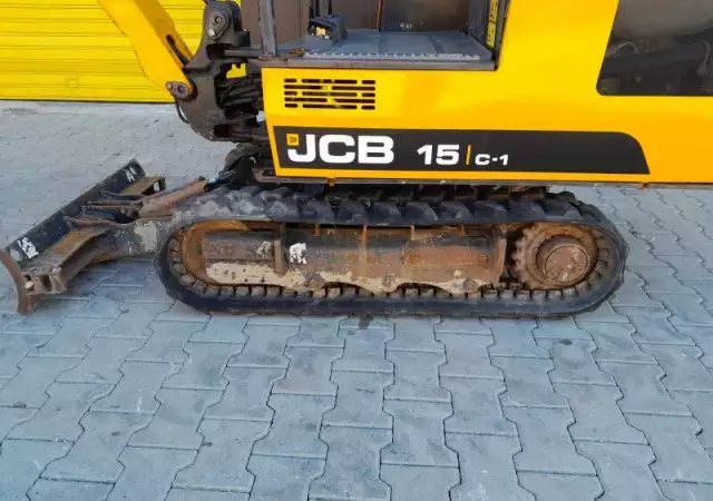 7. Снимка на Мини Багер JCB 15C - 1