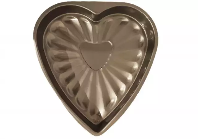 3. Снимка на Тефлонова форма за кекс сърце