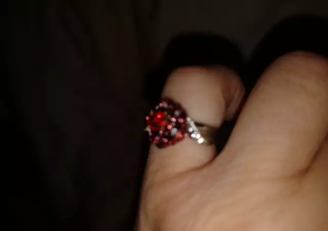 Романтичен пръстен