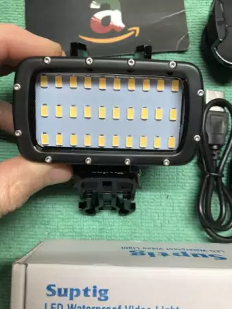 3. Снимка на 30 LED видео светлина Водоустойчива светлина Подводна светли