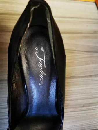 6. Снимка на Елегантни дамски обувки, естествена кожа, висок ток, Tendenz