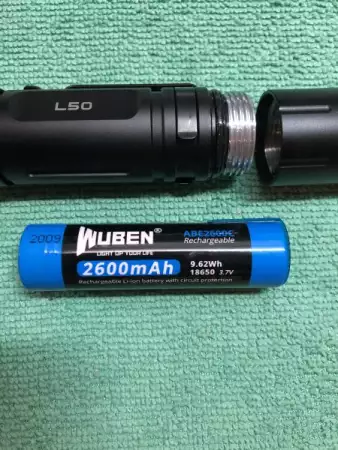 9. Снимка на Акумулаторно фенерче Wuben L50 с батерия 18650 EDC Презарежд