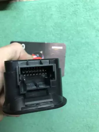 Електронен автоматичен бутон за ръчна спирачка Превключвател