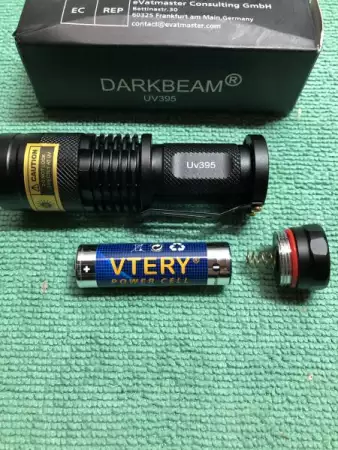 5. Снимка на UV 395nm светлинна лампа Blacklight Ultraviolet LED фенерче