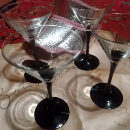 Сет от 4 коктейлни чаши