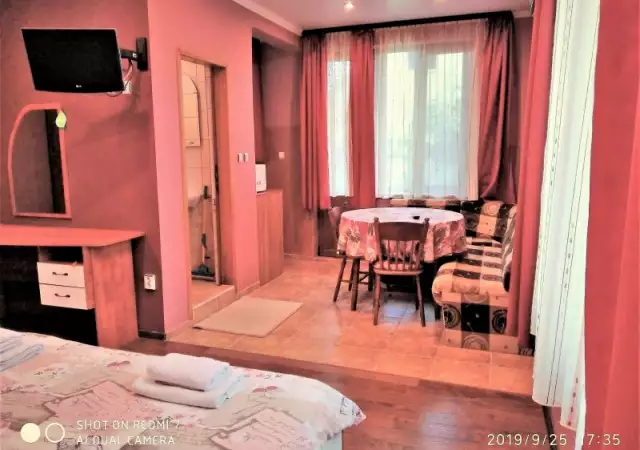 Нощувки Варна в стаи под наем - всяка с баня, климатик