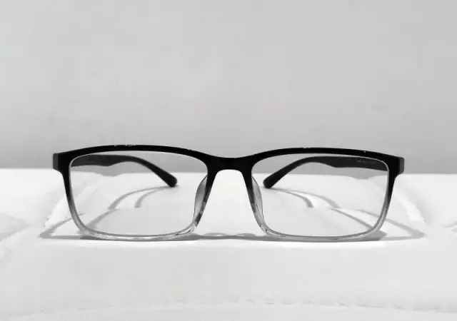 1. Снимка на Пластик - титаниеви диоптрични очила Eyewear - 1, 75