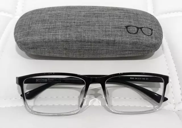 10. Снимка на Пластик - титаниеви диоптрични очила Eyewear - 1, 75