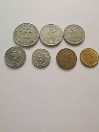 1. Снимка на Лот стари монети от Хърватия
