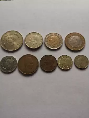 2. Снимка на Лот стари монети от Турция
