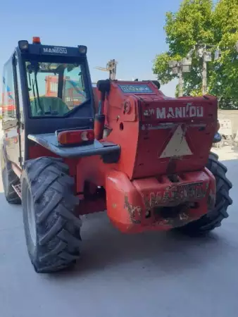 3. Снимка на Телескопичен товарач 8 м Manitou MT835 ПОД НАЕМ от Рентекс