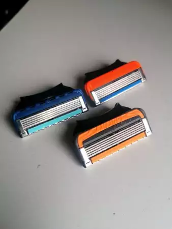 3. Снимка на Резервни ножчета за Gillette на супер цени(3 вида)