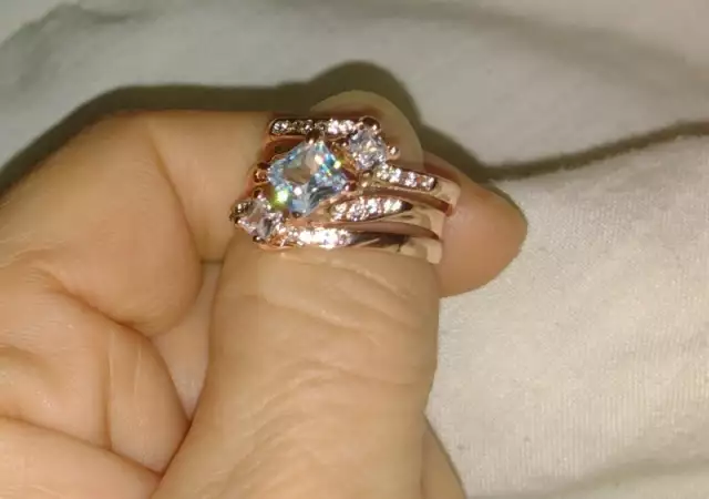 1. Снимка на Троен пръстен с диаманти