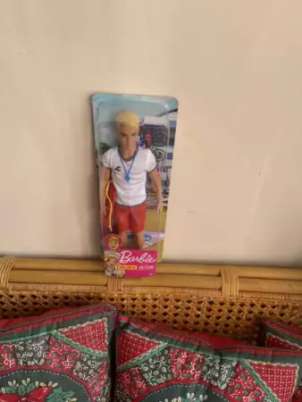 2. Снимка на Оригинална нова кукла Кен от колекцията Барби