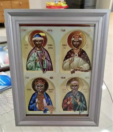 1. Снимка на Икона на четирима български владетели Боян , Борис I, Давид и