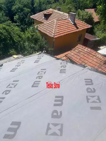 2. Снимка на Качествен ремонт на покриви в София, Перник и страната